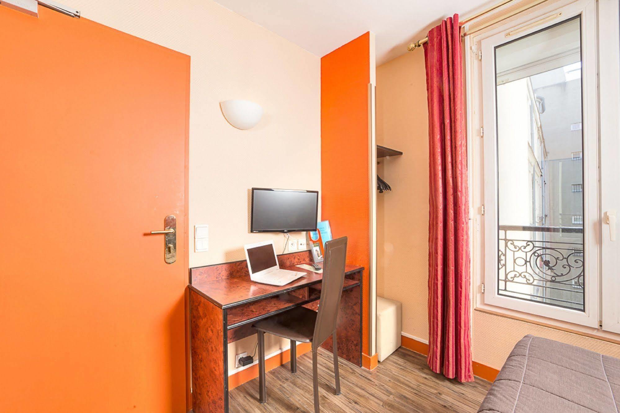 Hotel Pierre Nicole Paris Exterior photo